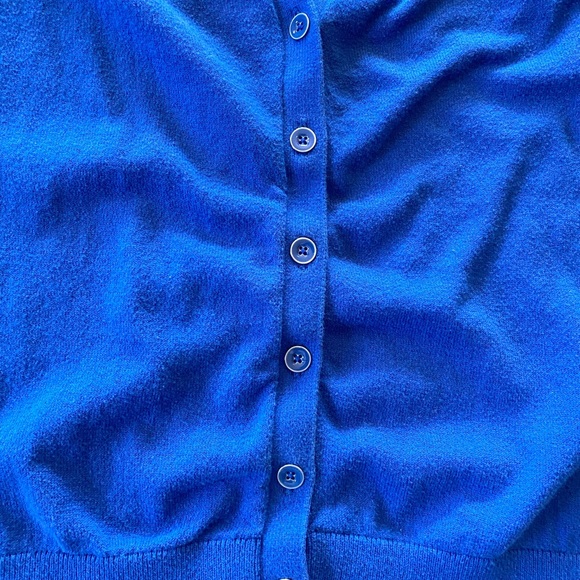 Gap Buttons Down Cardigan Sweater - Picture 4 of 6